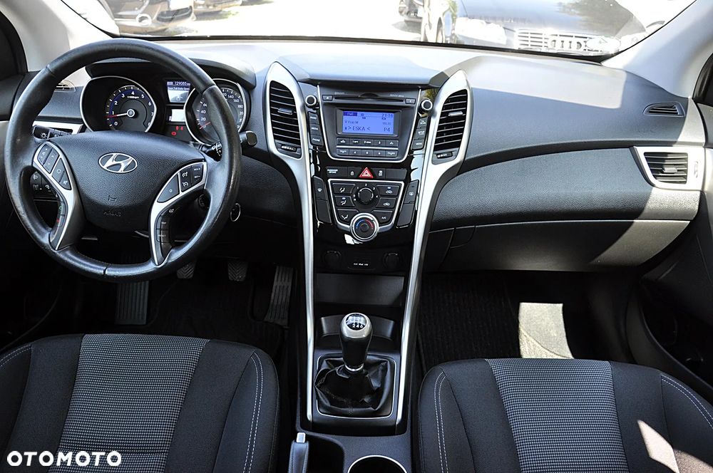 Hyundai i30 1.6 GDI Premium - 20