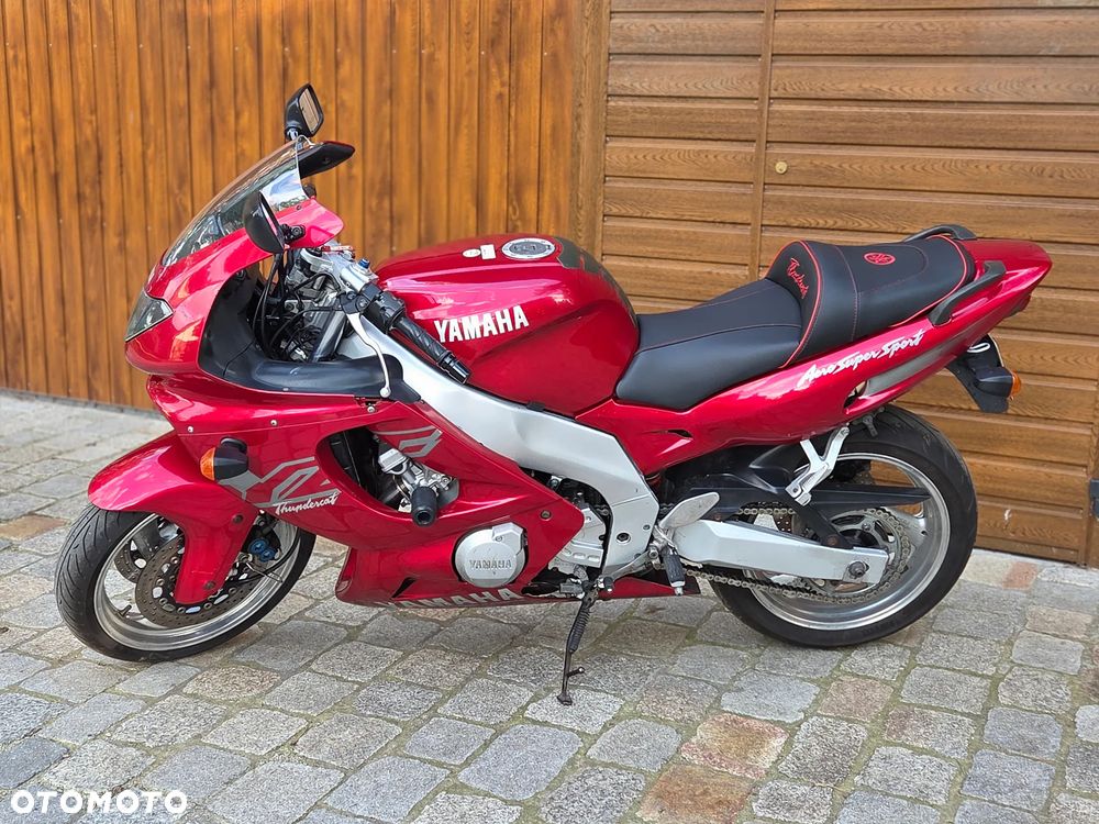 Yamaha Thundercat - 1