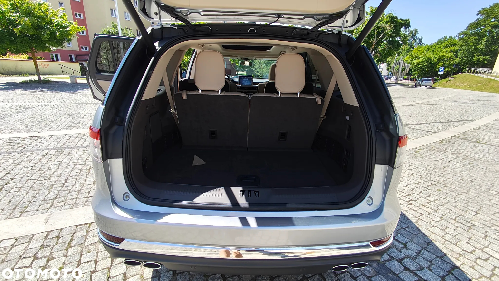 Lincoln Aviator - 39
