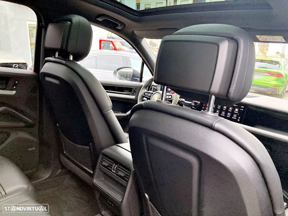 Porsche Cayenne E-Hybrid - 36