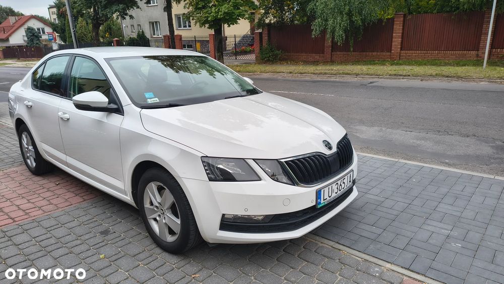 Skoda Octavia 1.5 TSI ACT Ambition - 6