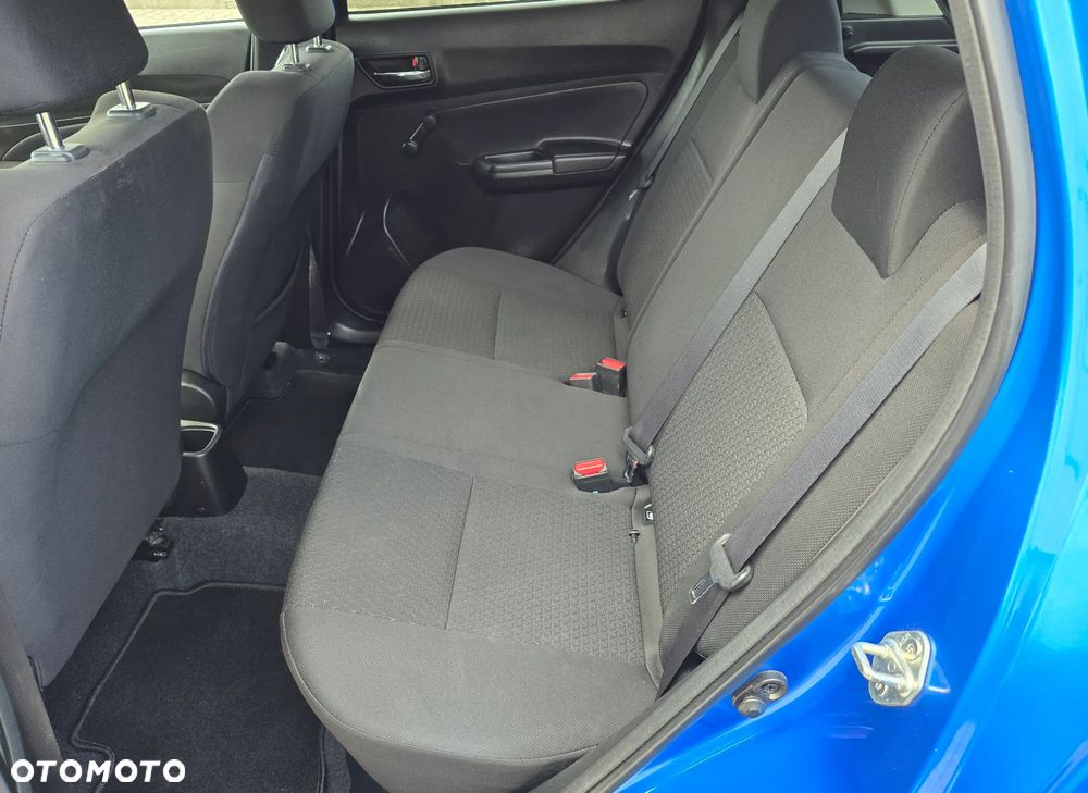 Suzuki Swift 1.2 Dualjet Allgrip Comfort - 27