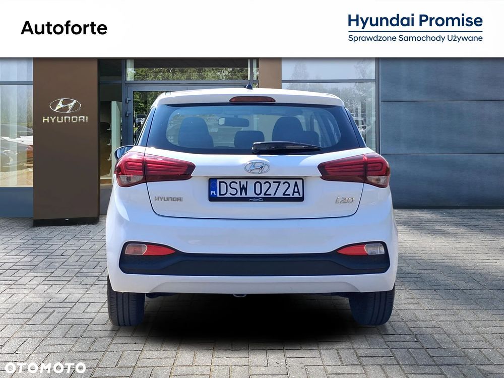 Hyundai i20 blue 1.2 Classic - 4