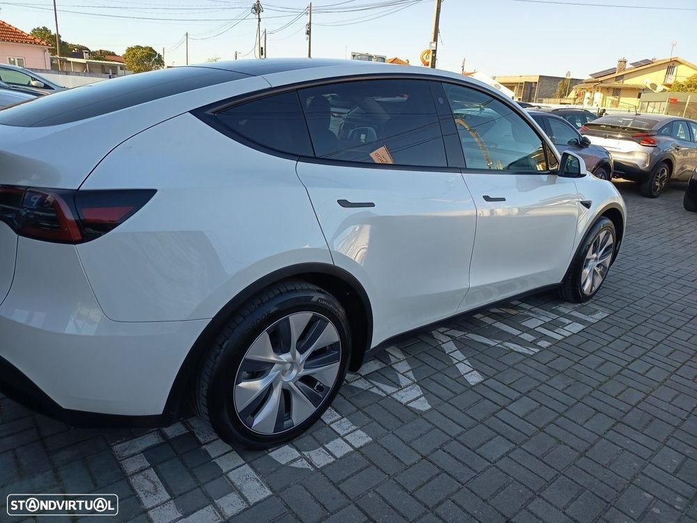 Tesla Model Y Tração Traseira - 13