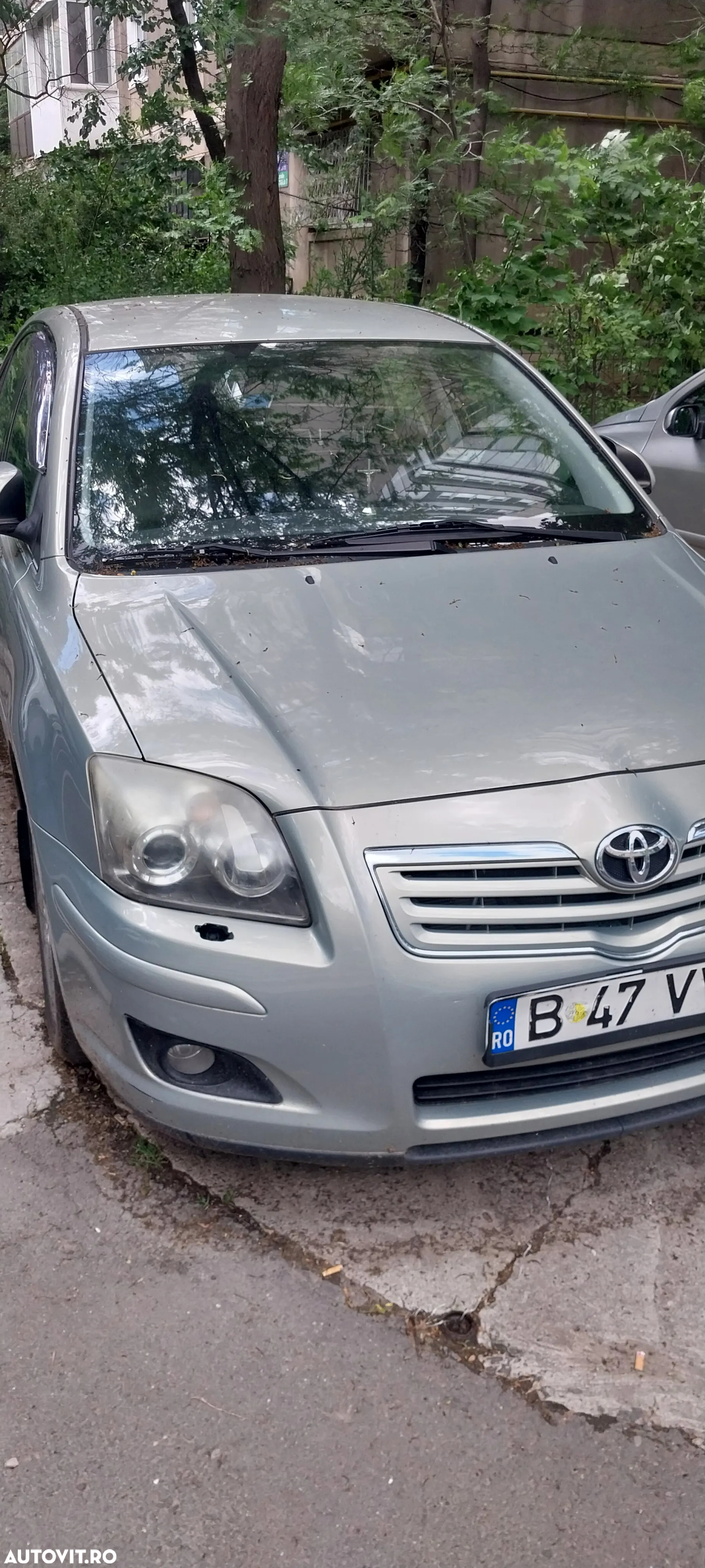Toyota Avensis 2.2 D-4D Business - 9
