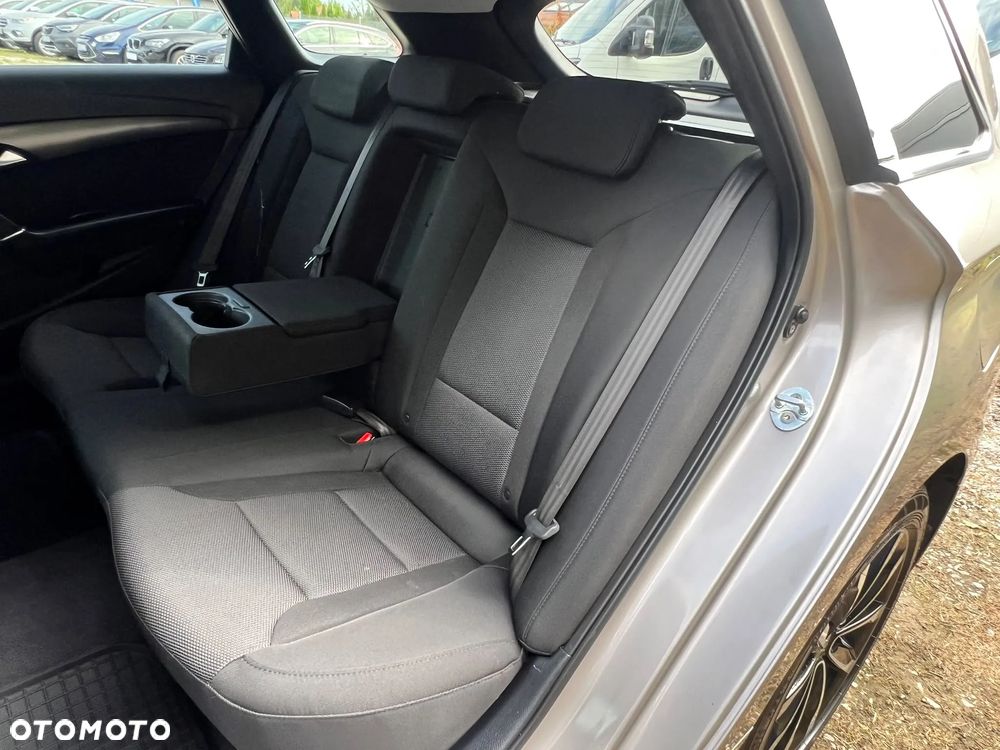 Hyundai i40 Kombi 1.7 CRDi Style - 30