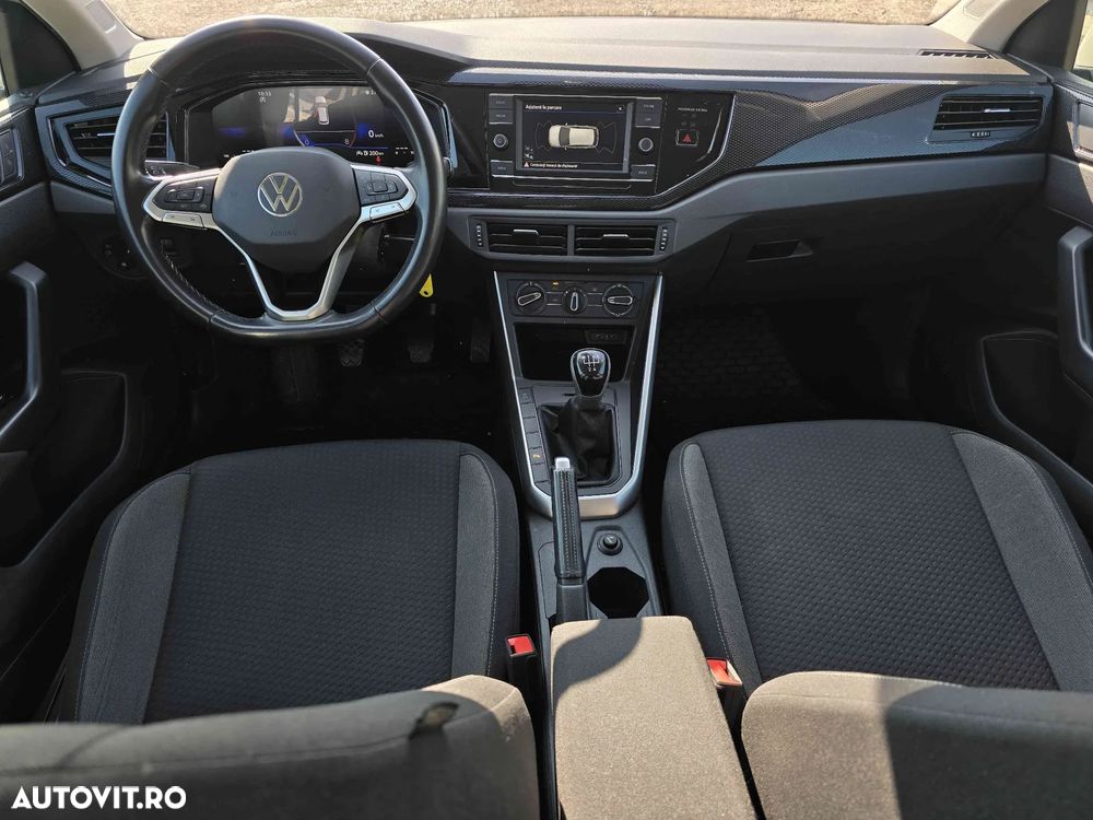 Volkswagen Polo - 10