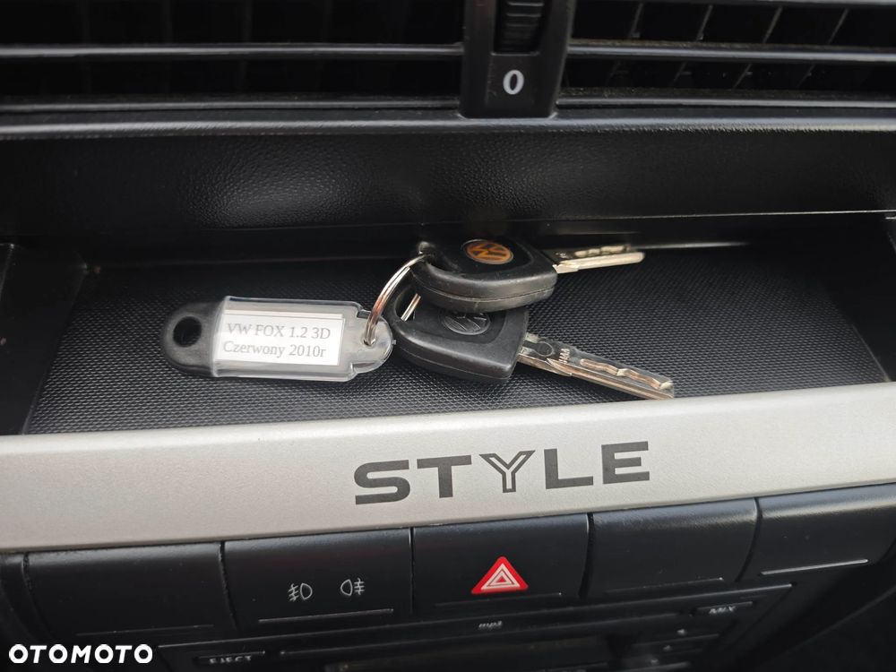 Volkswagen Fox - 17