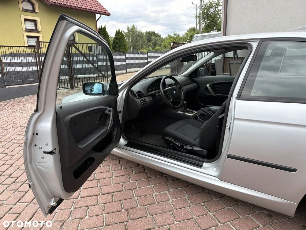 BMW Seria 3 316ti Edition Lifestyle - 31