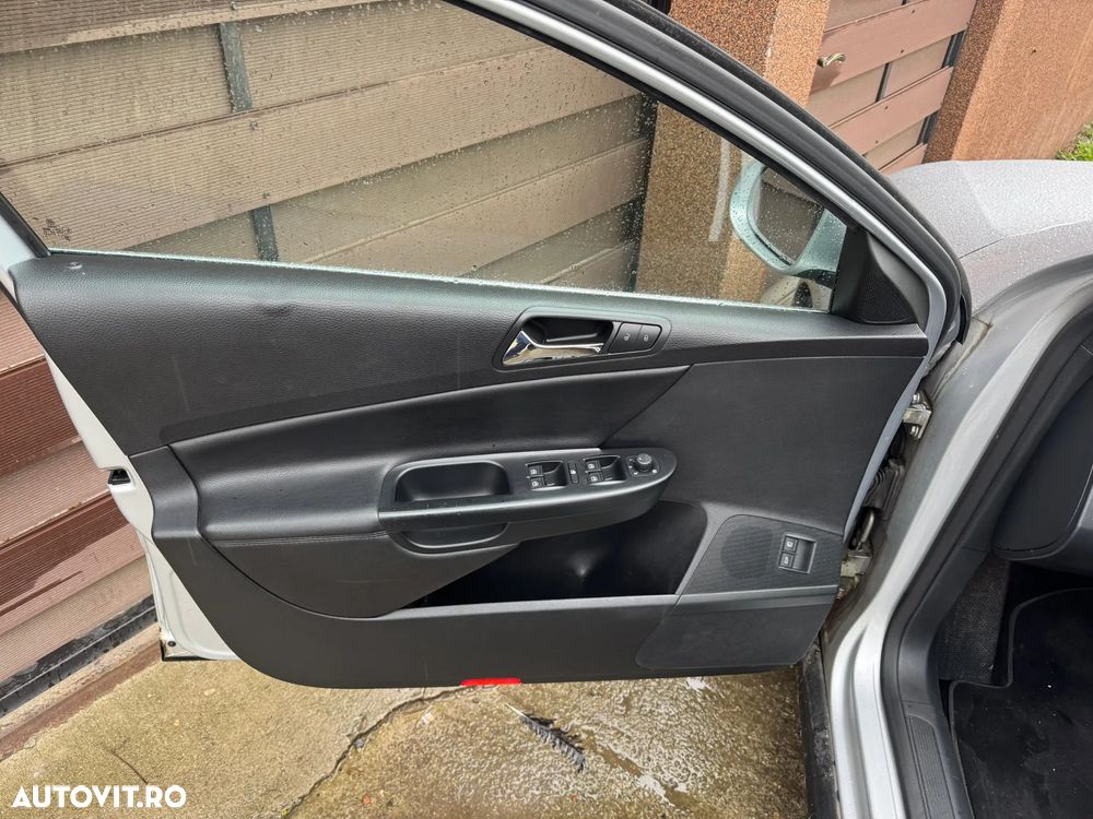 Volkswagen Passat Variant 2.0 TDI Highline DPF DSG - 5