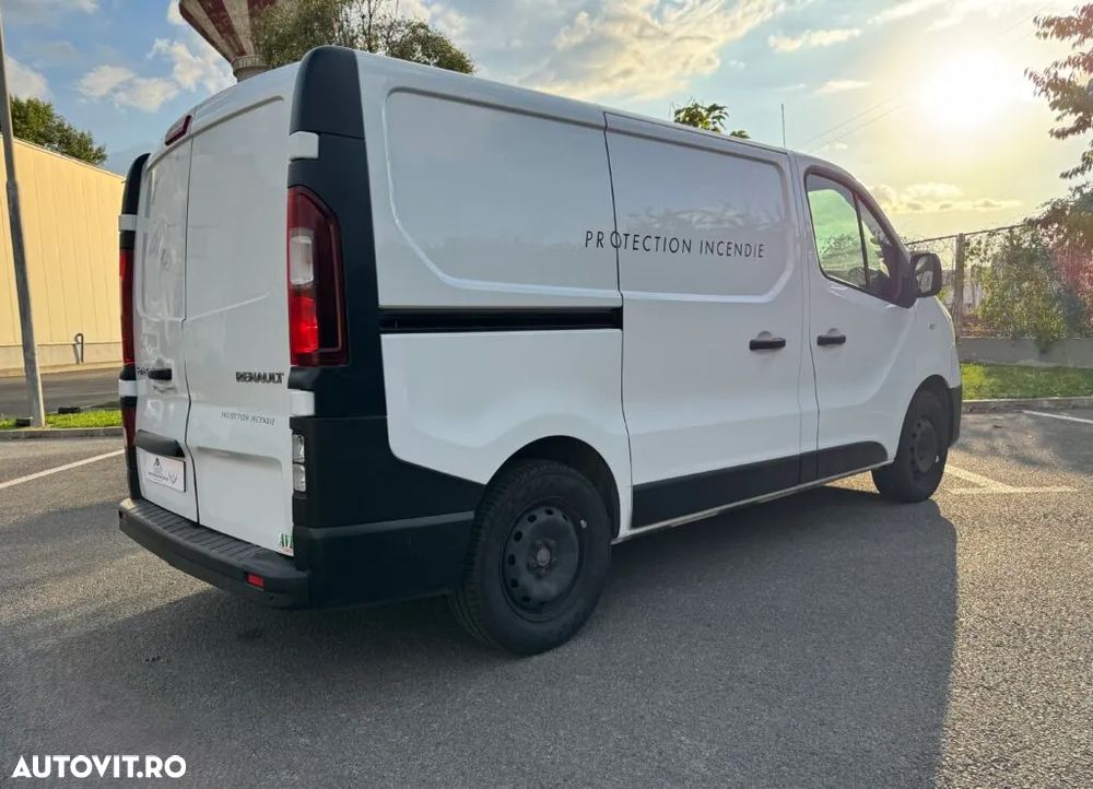 Renault Trafic GRAND CONFORT 1.6 dci 95 CP - 15