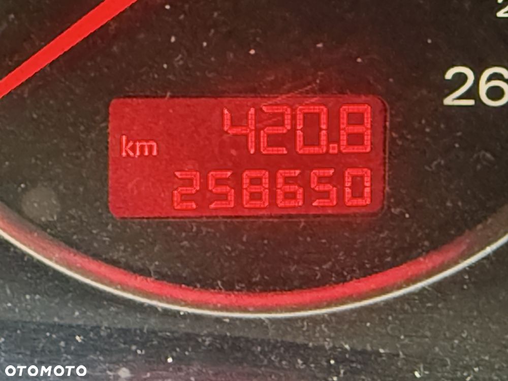 Audi A4 Avant - 8