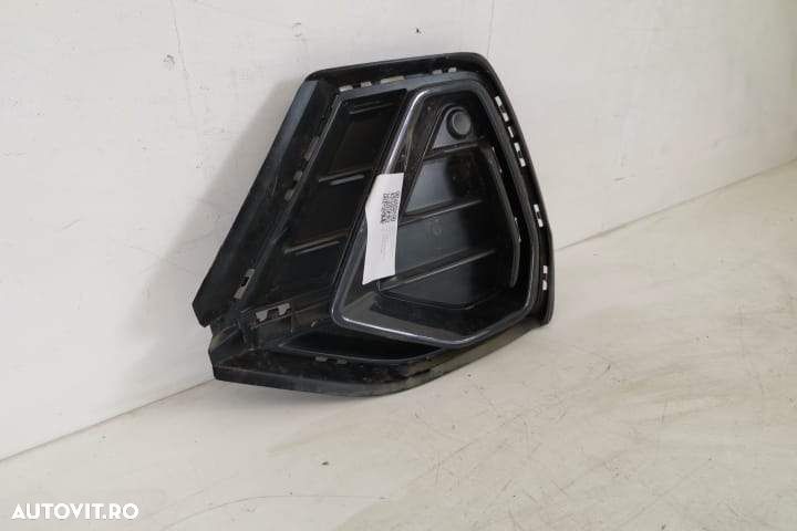 Grila Proiector Laterala Stanga Originala In Stare Buna S Line Audi  Q - 2