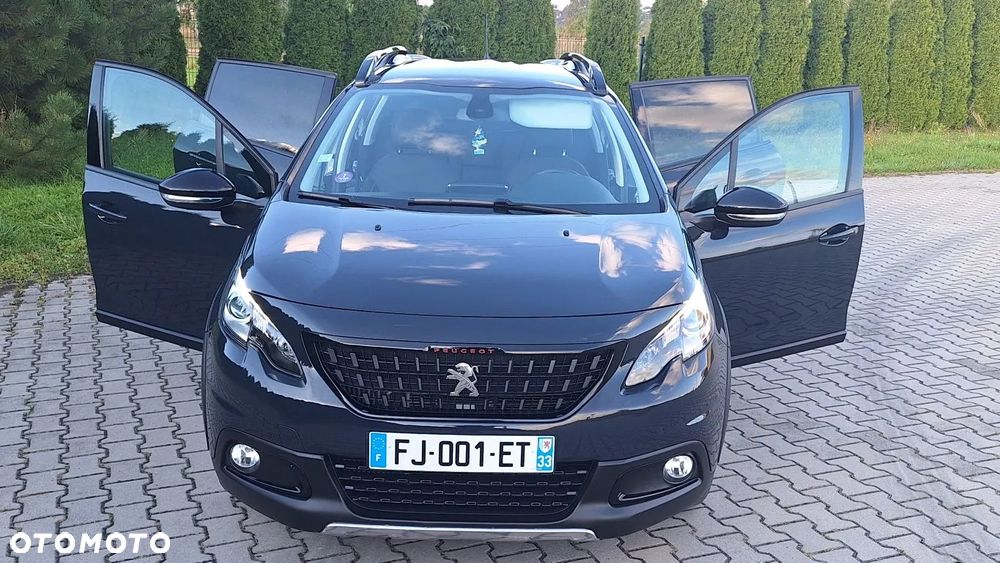 Peugeot 2008 - 4