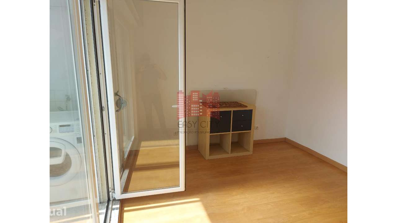 Apart T1+1 | 59 M2 | Reboleira | Amadora - Grande imagem: 5/14