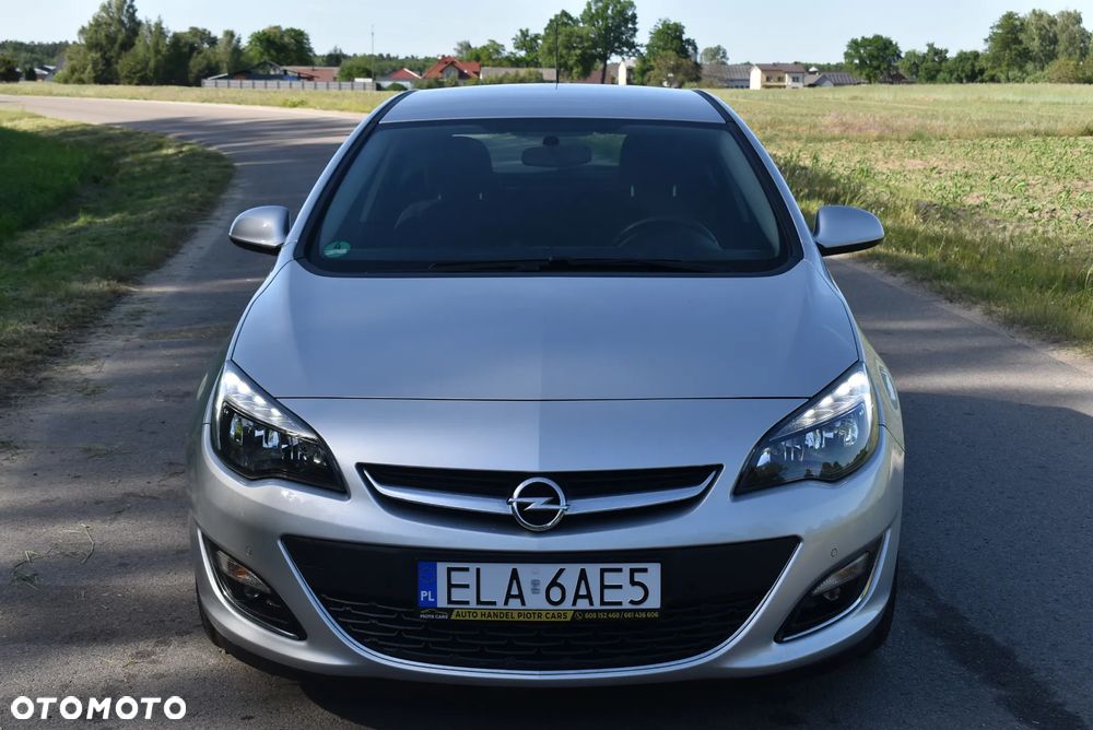 Opel Astra - 18