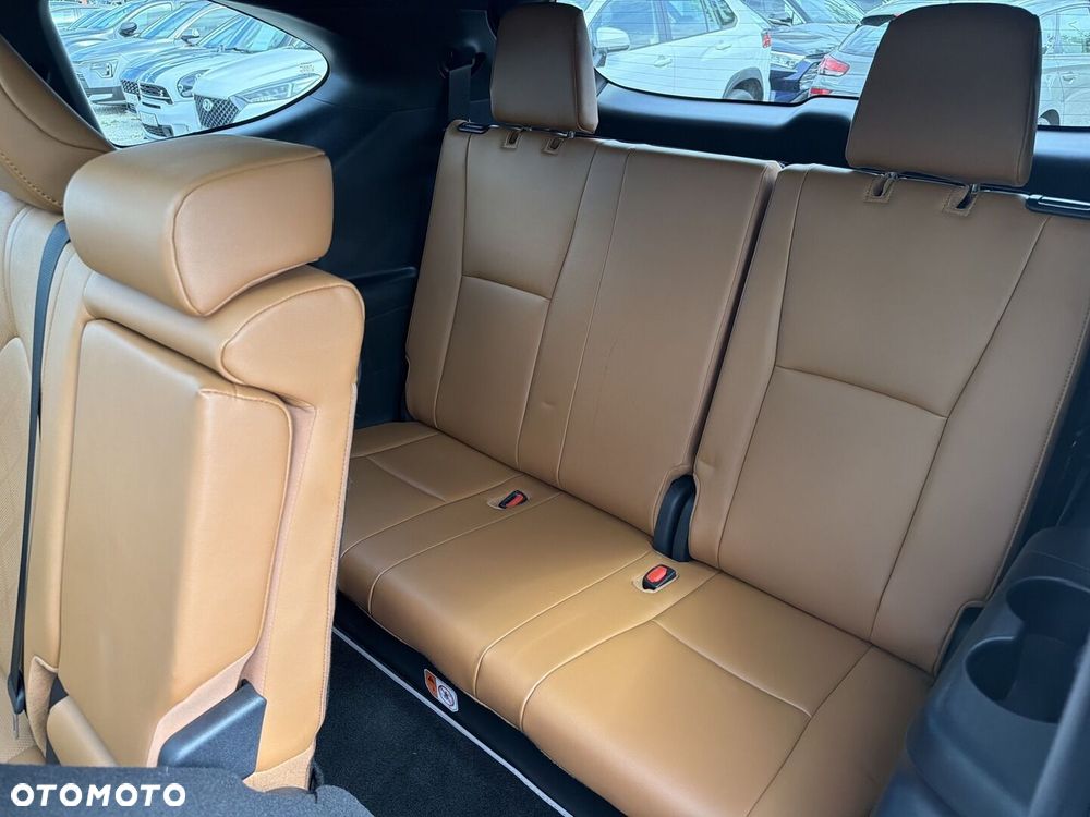 Toyota Highlander - 23