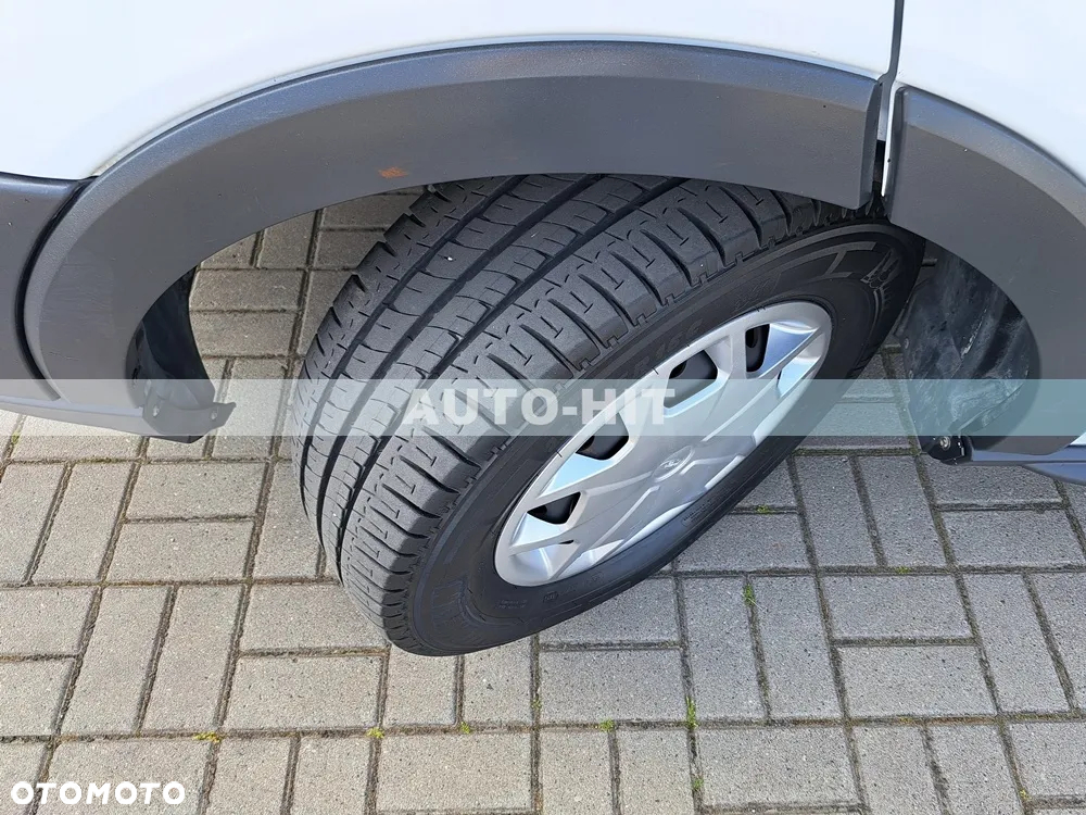 Ford Transit - 17