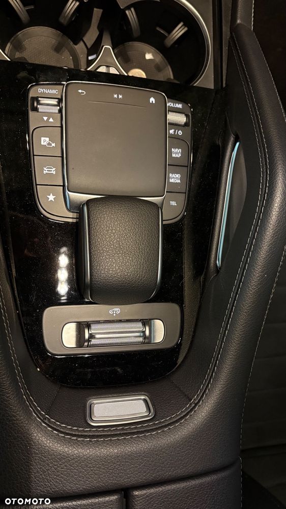 Mercedes-Benz GLE - 11