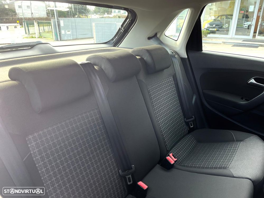 VW Polo 1.0 Confortline - 25