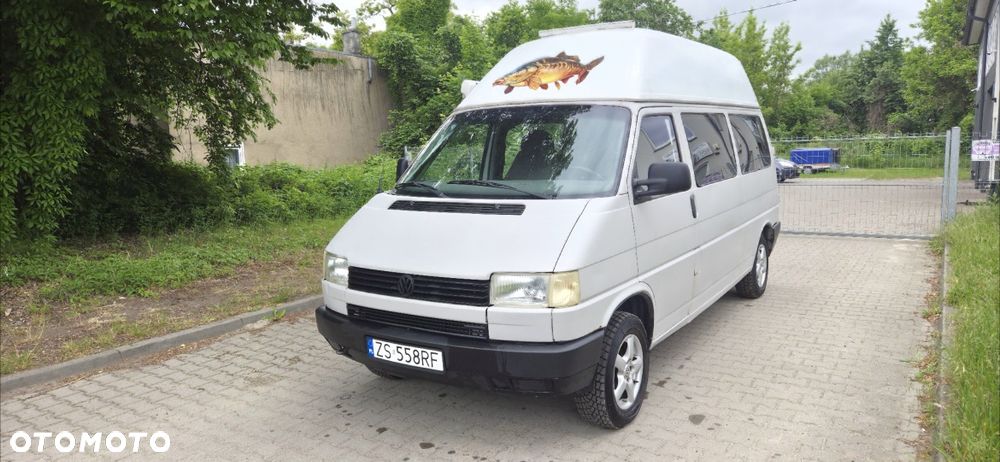 Volkswagen Transporter - 1