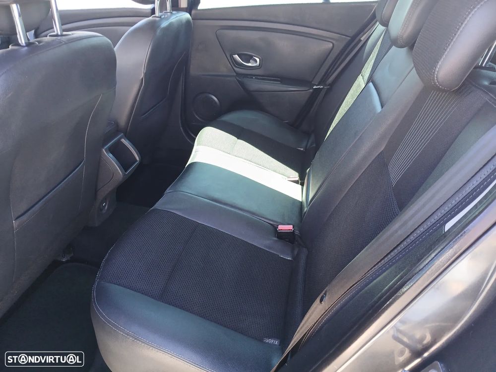 Renault Mégane 1.5 dCi Dynamique - 16