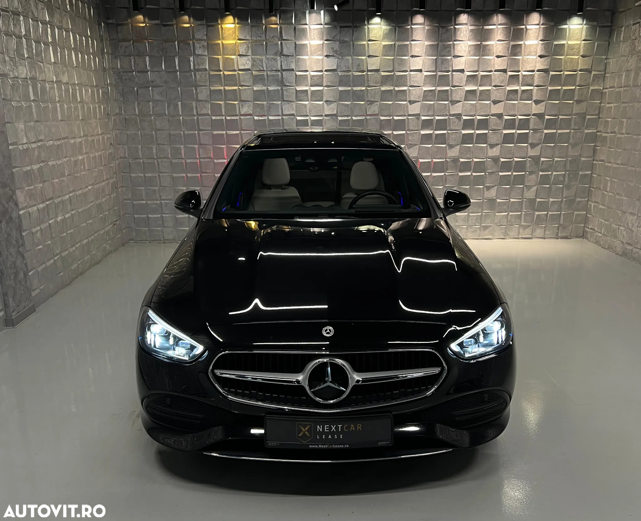 Mercedes-Benz C 220 d 4Matic T 9G-TRONIC - 2
