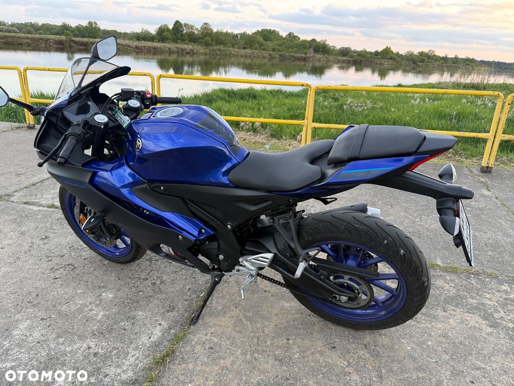 Yamaha YZF - 5