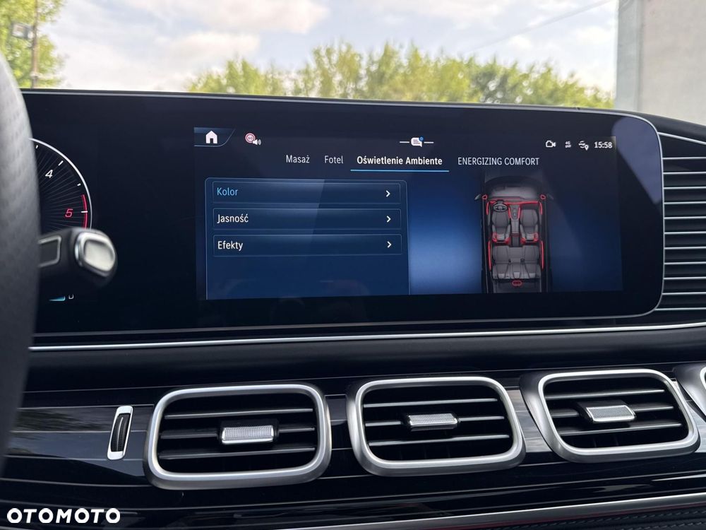 Mercedes-Benz GLS - 28