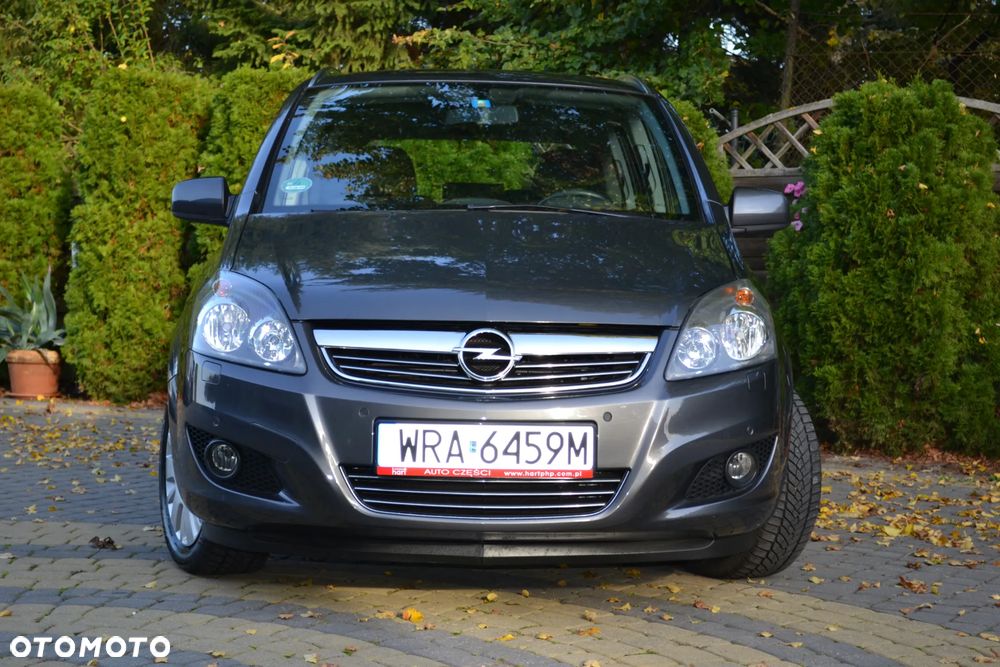 Opel Zafira 2012 photo 4