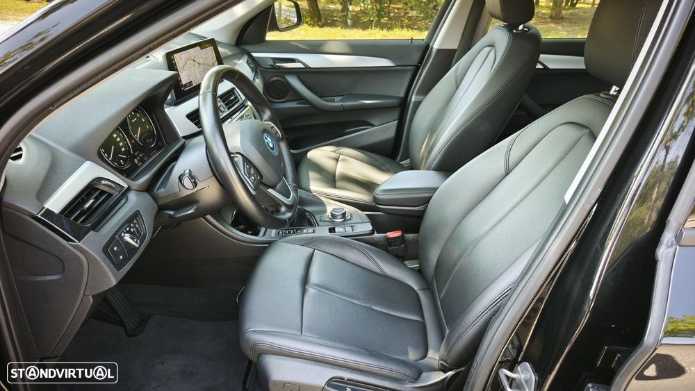 BMW X1 25 e xDrive Corporate Edition - 27