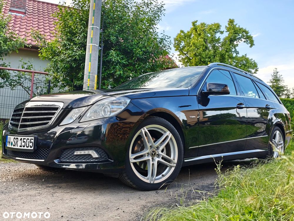 Mercedes-Benz Klasa E - 36
