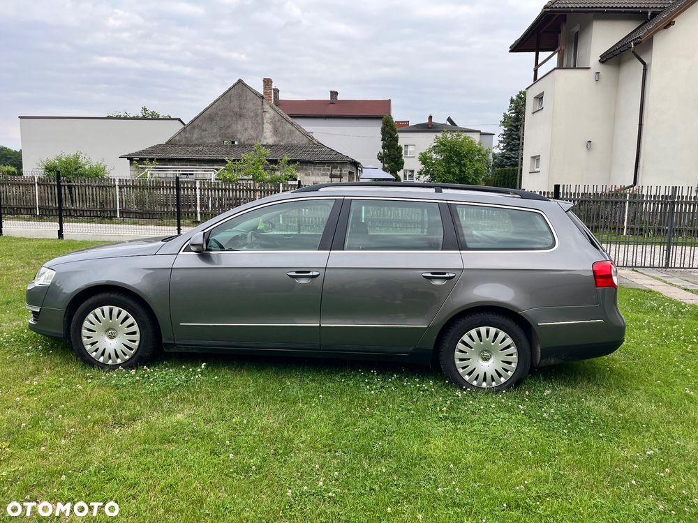 Volkswagen Passat 1.9 TDI Comfortline - 8