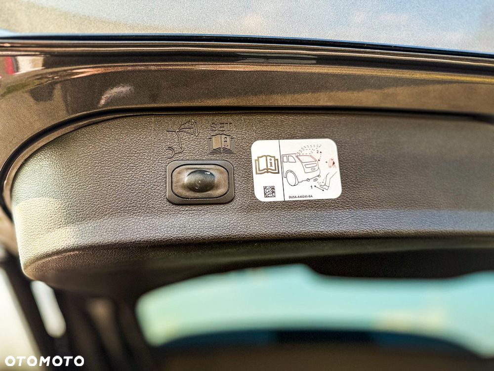 Ford Kuga 2.0 TDCi 4x4 ST-Line - 12