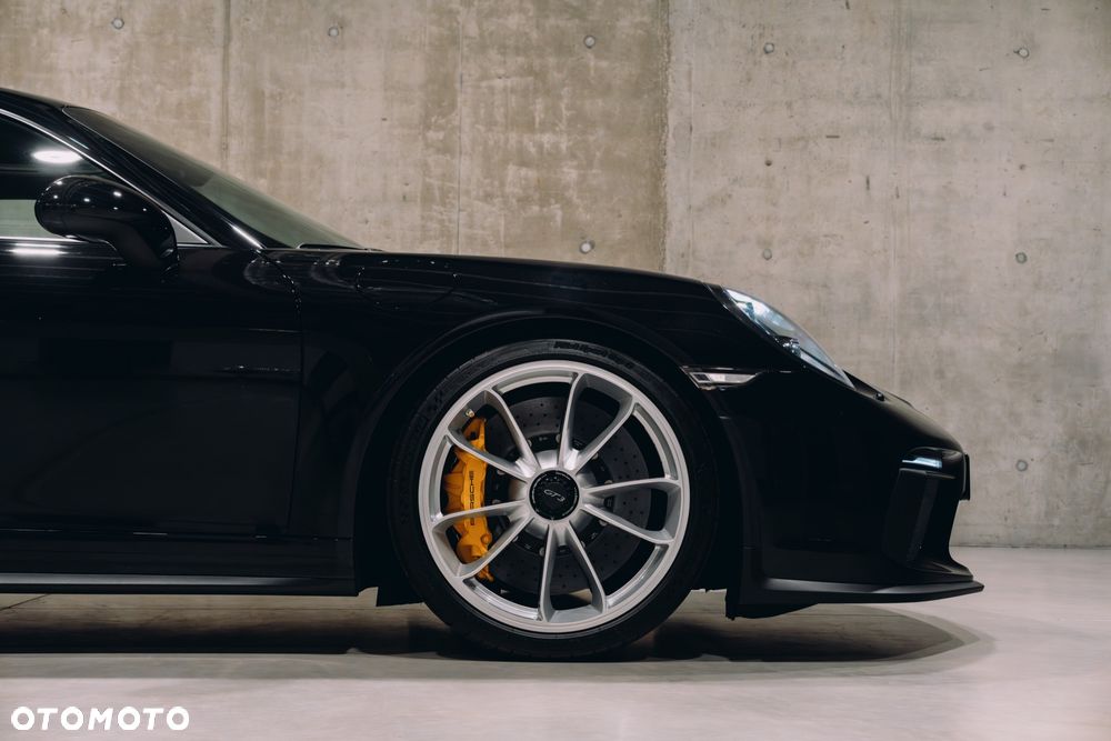 Porsche 911 - 19