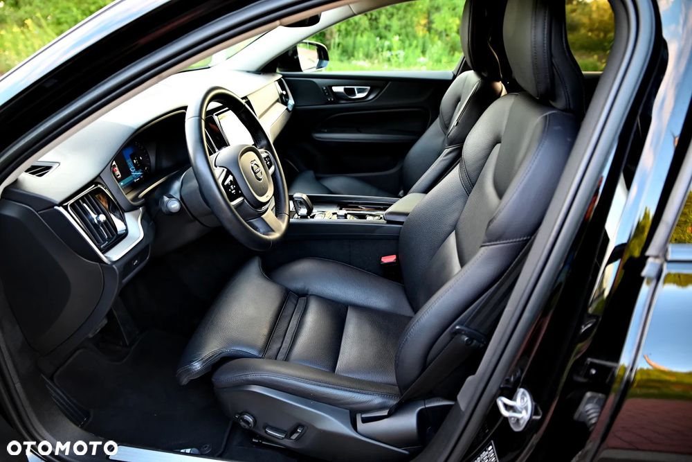 Volvo V60 B3 B Geartronic RDesign - 18