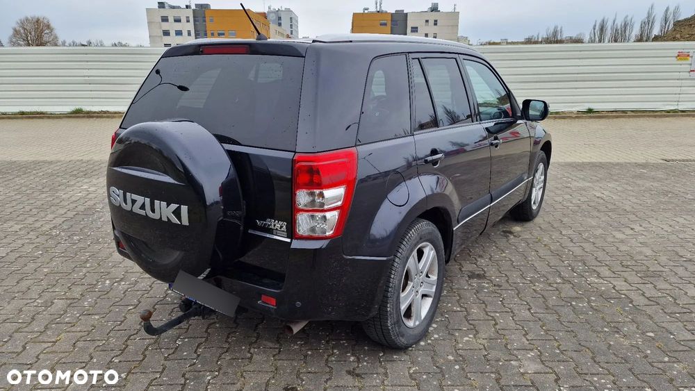 Suzuki Grand Vitara - 16