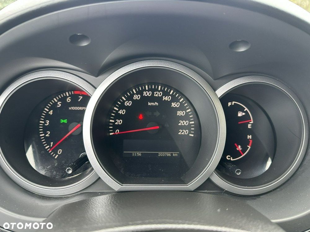 Suzuki Grand Vitara - 20