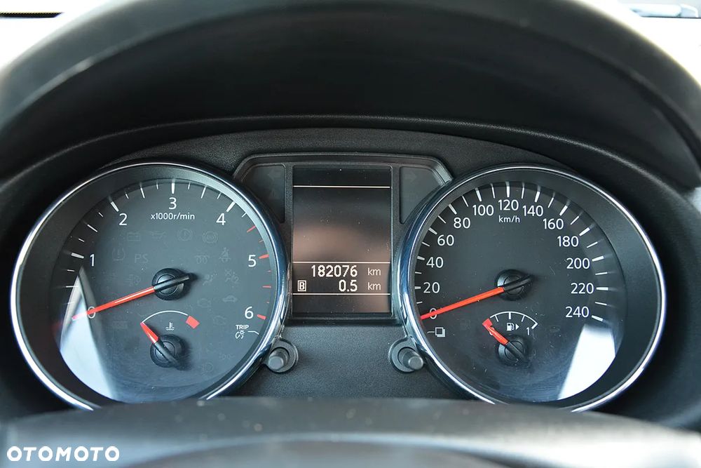 Nissan Qashqai - 28