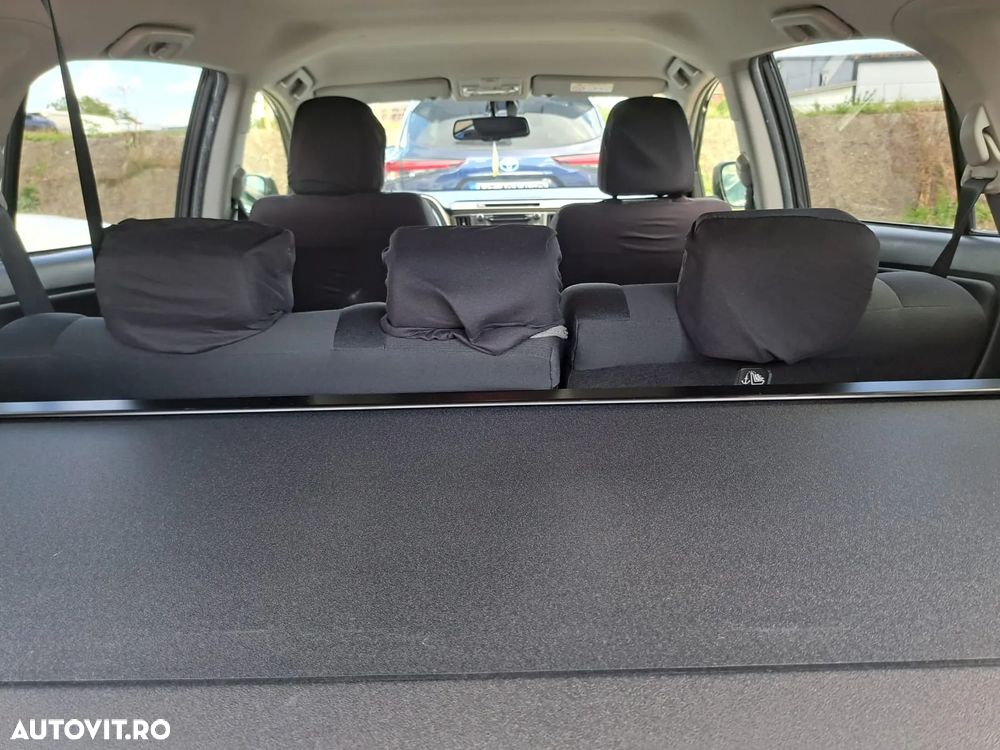 Toyota RAV4 - 3