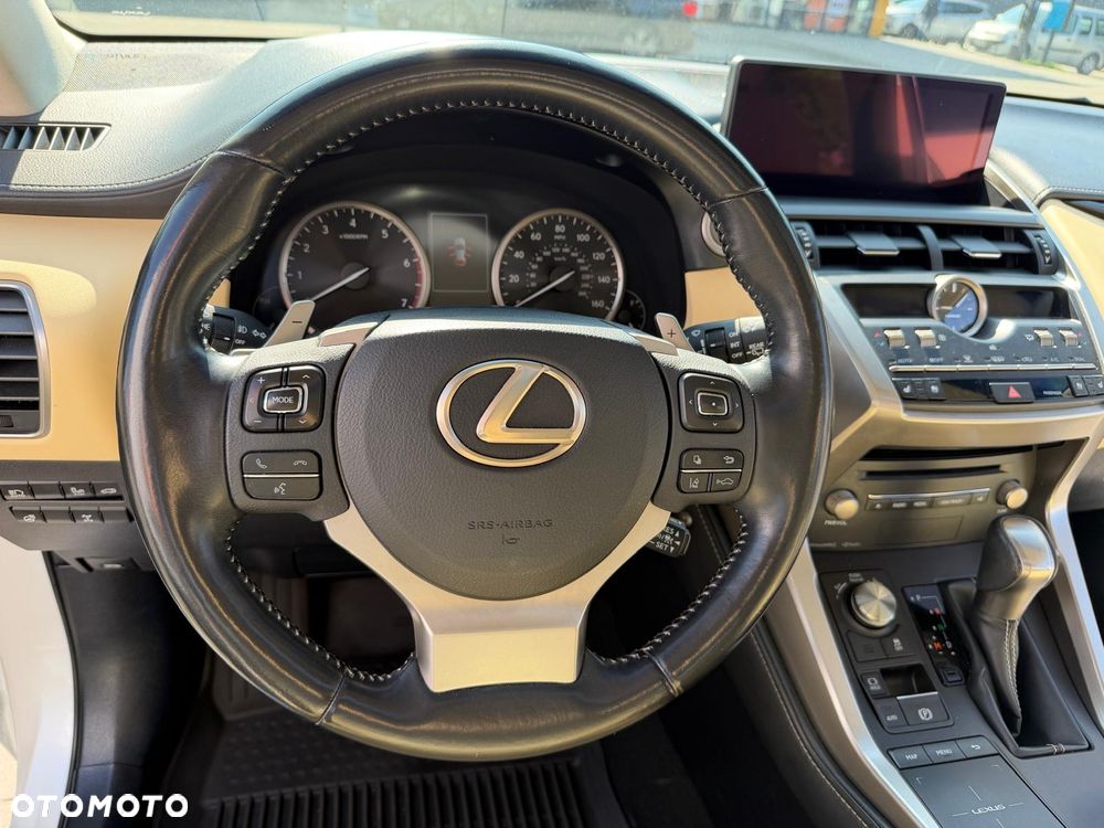 Lexus NX 300 Business Edition AWD - 12