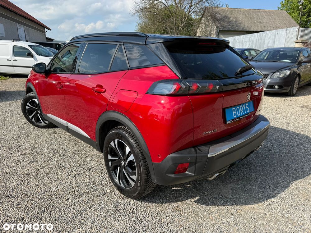 Peugeot 2008 PureTech 130 EAT8 GT Pack - 11