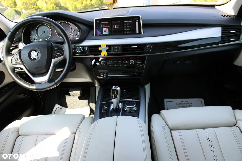BMW X5 xDrive30d - 26