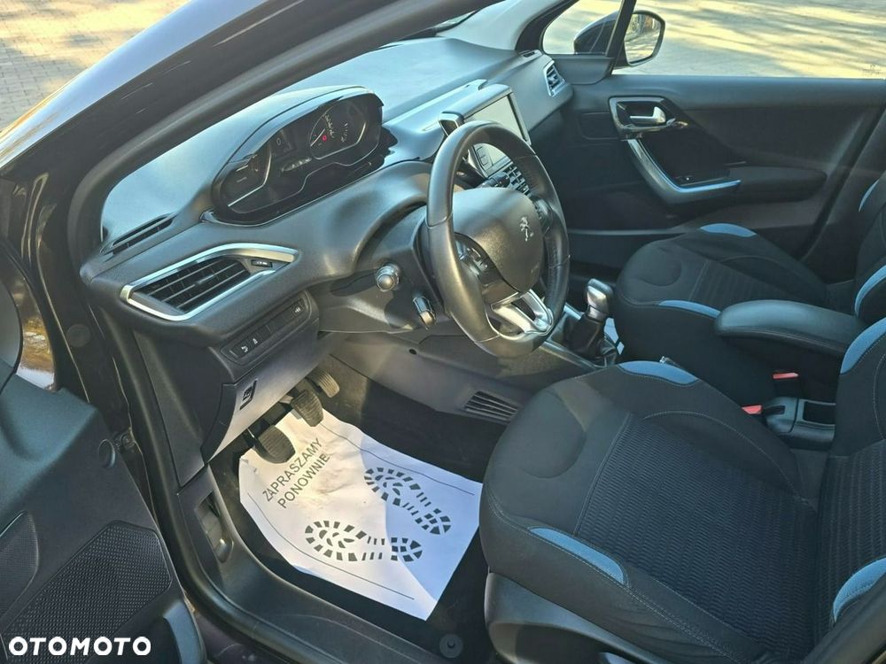Peugeot 208 2013
