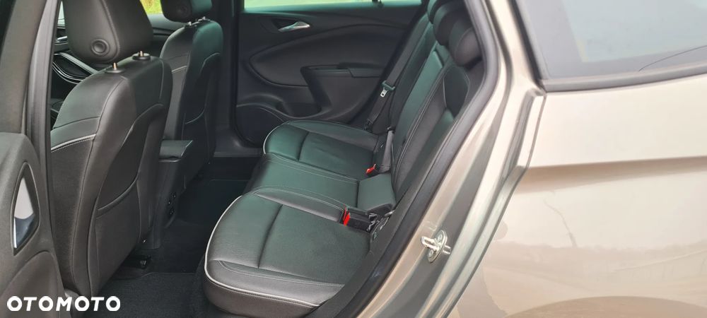 Opel Astra 1.4 Turbo Start/Stop Automatik Innovation - 16