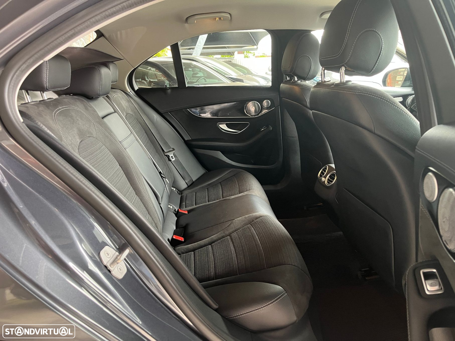 Mercedes-Benz C 220 BlueTEC AMG Line - 51