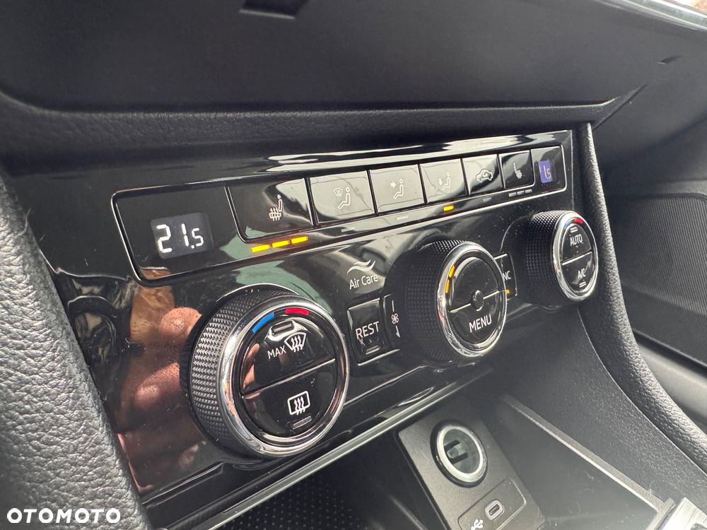 Skoda Superb 1.5 TSI Ambition DSG - 26