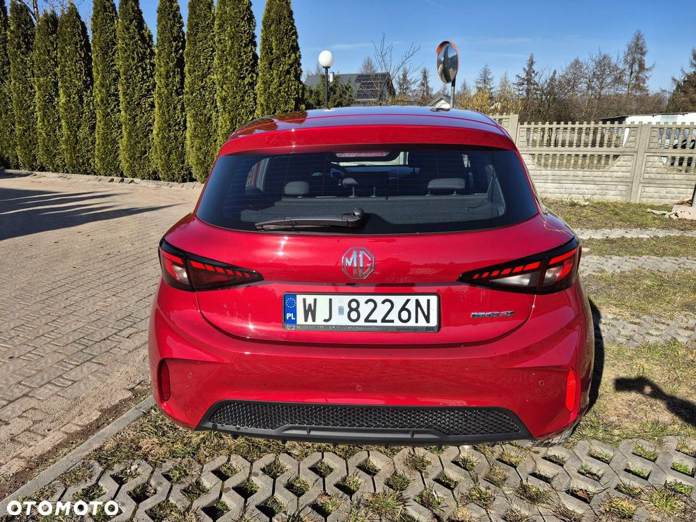 MG MG3 1.5 Excite - 4