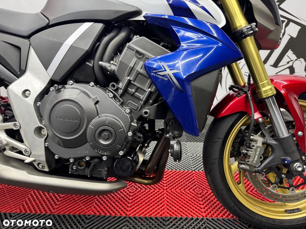 Honda CB - 38