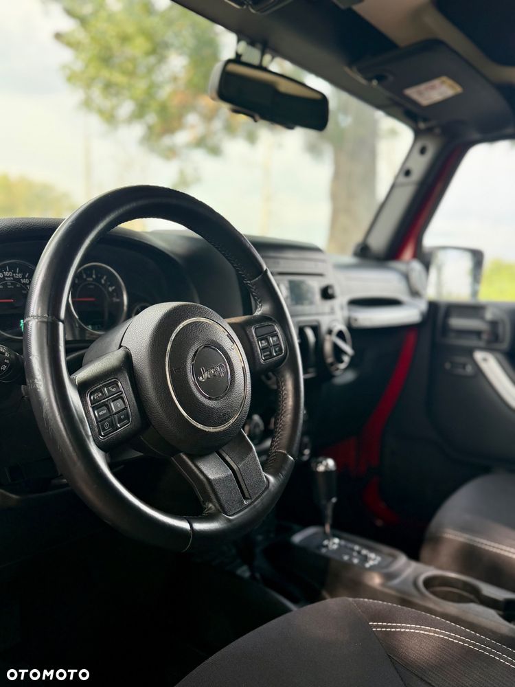 Jeep Wrangler 3.6 Sahara - 11